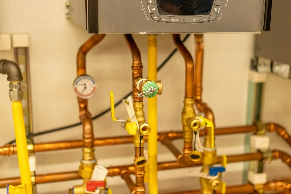 Licensed technician providing Slab Leak Repair for a homeowner in Carbondale